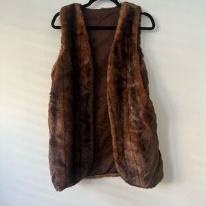 Vintage Women's Brown Faux Fur Sleeveless Open Front Vest Size Small